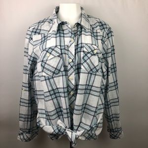 Torrid Women’s Plaid Button Down Shirt Size 2 (2X)